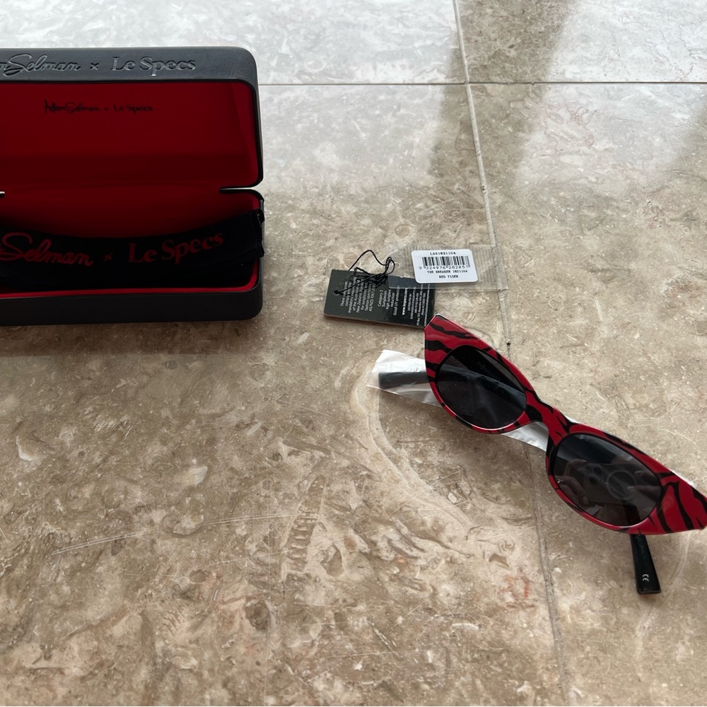 Le Specs Luxe The Breaker Red Tiger Sunglasses